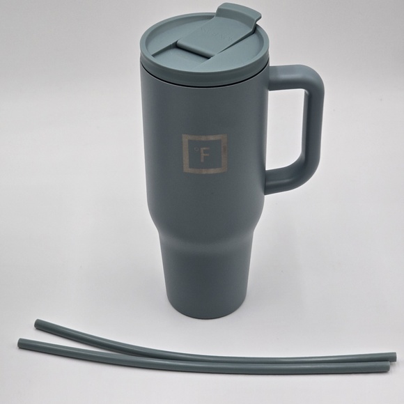 Iron Flask Copilot Tumbler 40oz Elemental Gray  Vacuum Insulated Stainless... - Picture 1 of 9